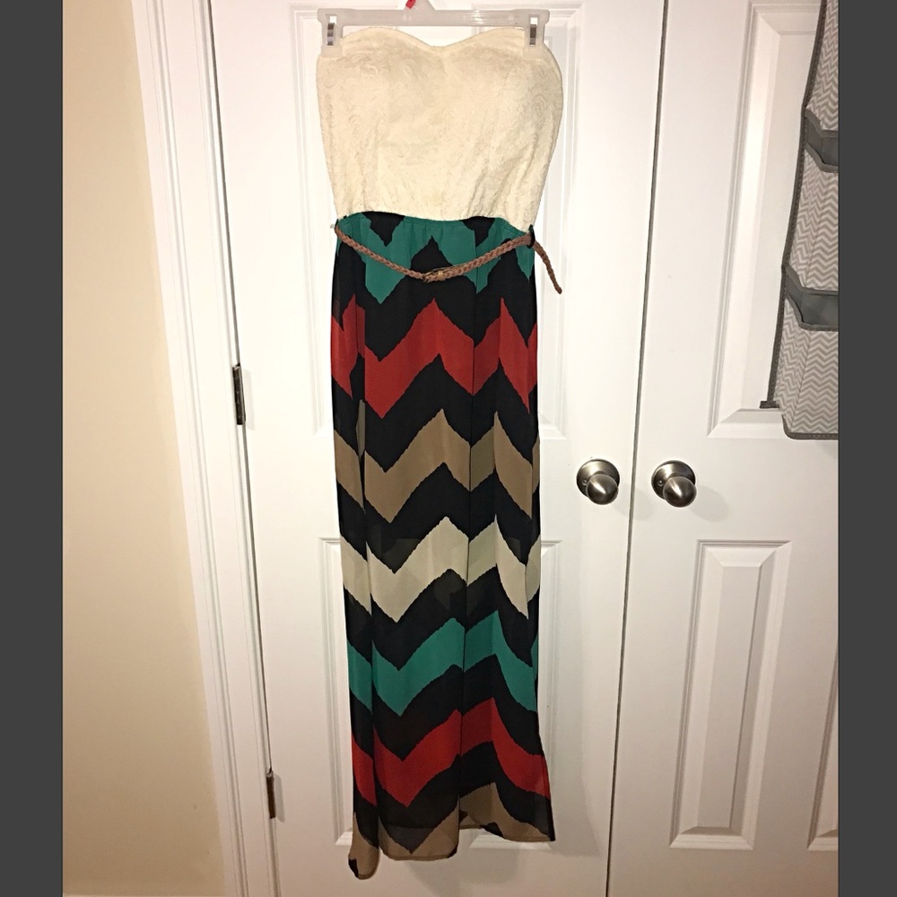 Women's Chevron Maxi Dress size Medium